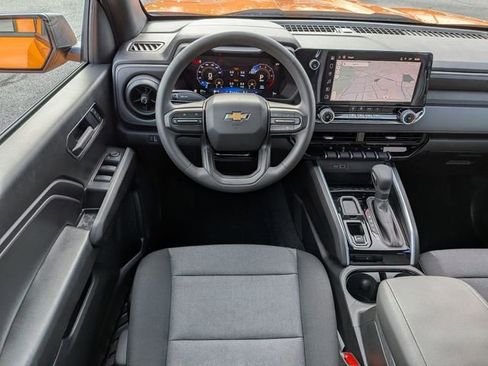 New 2026 Chevrolet Colorado W/T image 30