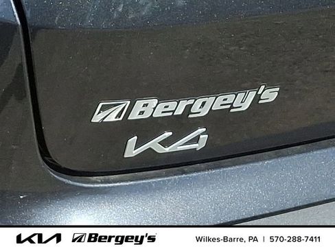 Certified 2025 Kia K4 FWD image 21