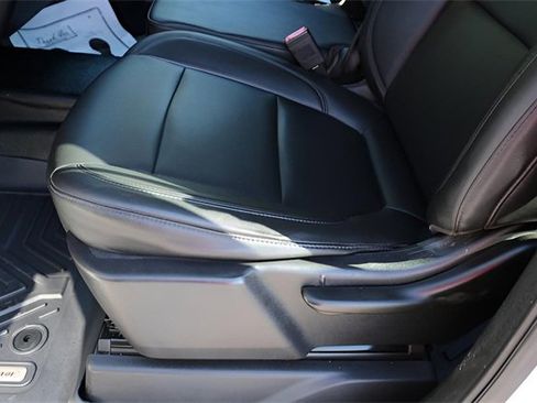 Used 2019 Chevrolet Silverado 1500 W/T w/ Trailering Package image 14