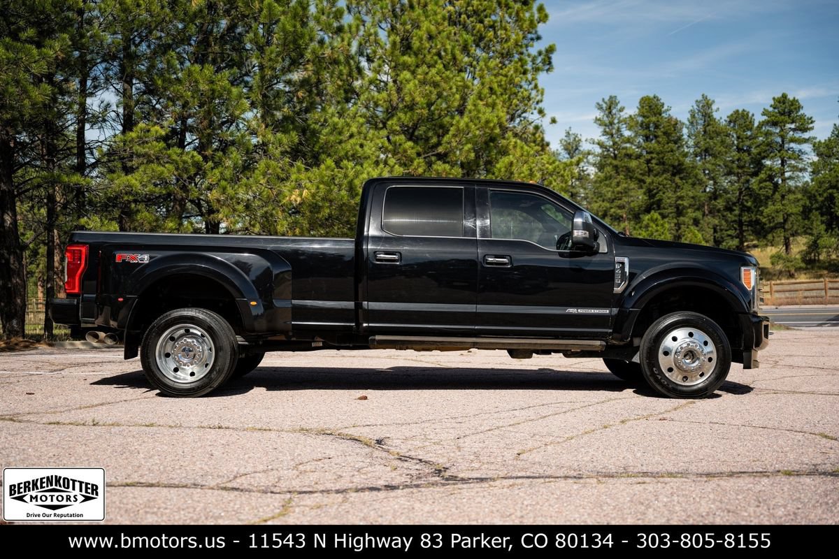 Used 2019 Ford F450 Platinum w/ Platinum Ultimate Package AWD/4WD image 2