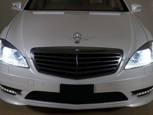 Used 2013 Mercedes-Benz S 550 image 20