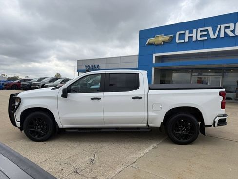 Used 2022 Chevrolet Silverado 1500 Custom w/ Rally Edition image 2