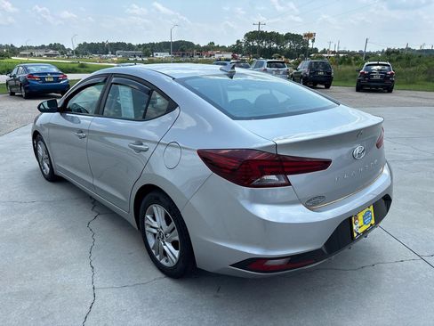 Used 2020 Hyundai Elantra SEL w/ Cargo Package (C1) FWD image 6