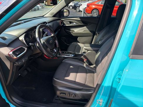 Used 2021 Chevrolet TrailBlazer RS w/ Sun and Liftgate Package AWD/4WD image 18