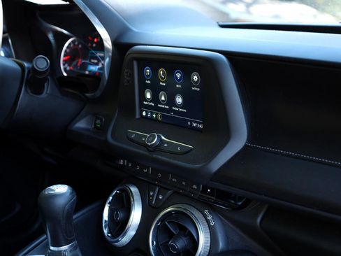 Used 2019 Chevrolet Camaro LS image 9
