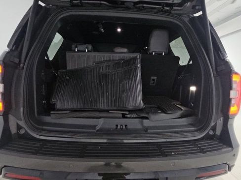 Used 2022 Ford Expedition Limited AWD/4WD image 9