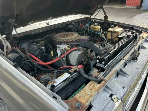 Used 1991 Ford F450 2WD Regular Cab Super Duty image 29