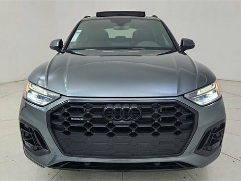 Used 2025 Audi Q5 e Premium Plus w/ Premium Plus Package image 13