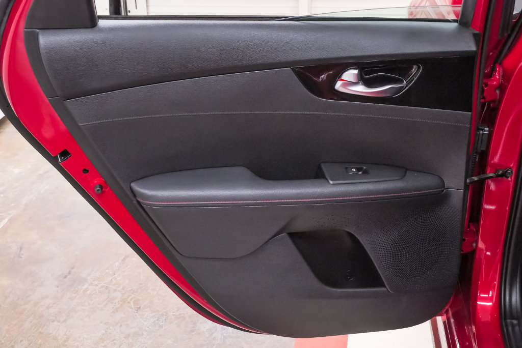 Used 2022 Kia Forte GT w/ GT Technology Package FWD image 26