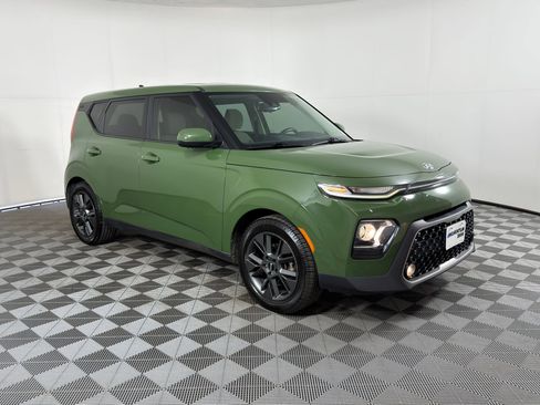 Used 2020 Kia Soul EX image 7