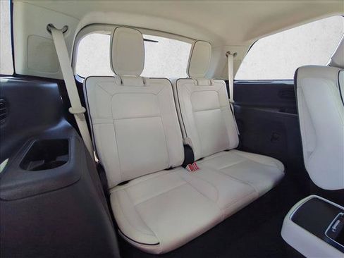 Used 2022 Lincoln Aviator Black Label Grand Touring w/ Class IV Trailer Tow Package AWD/4WD image 20