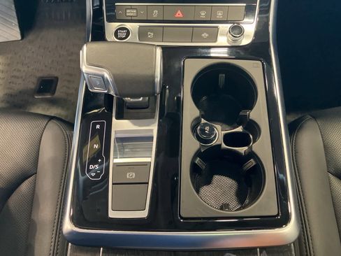 Used 2023 Audi Q7 3.0T Premium Plus image 19