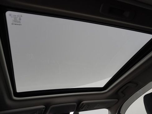 Certified 2021 Subaru Forester Limited image 36