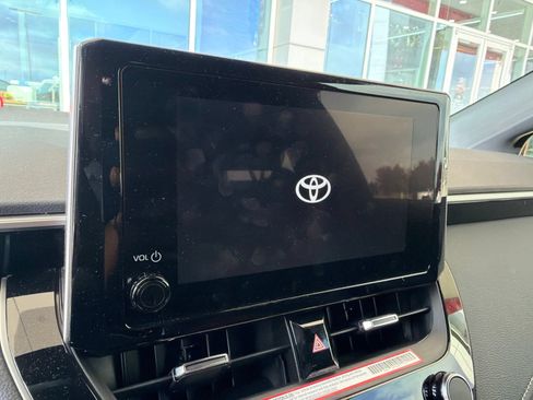 Used 2026 Toyota Corolla SE FWD image 7