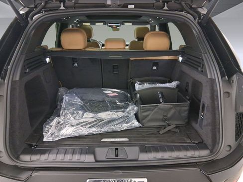 New 2026 Land Rover Range Rover Sport SE image 26