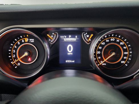 Used 2018 Jeep Wrangler Unlimited Sport AWD/4WD image 18