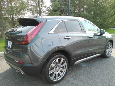 Certified 2019 Cadillac XT4 Premium Luxury AWD/4WD image 6