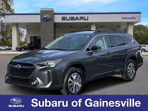 Certified 2025 Subaru Outback Premium AWD/4WD image 1