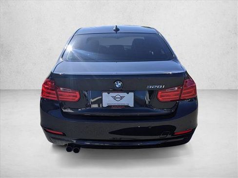 Used 2013 BMW 328i Sedan RWD image 6