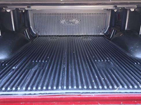 Used 2015 Ford F150 XLT w/ Equipment Group 302A Luxury AWD/4WD image 15