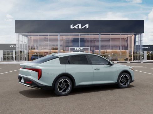 New 2026 Kia K4 EX FWD image 6