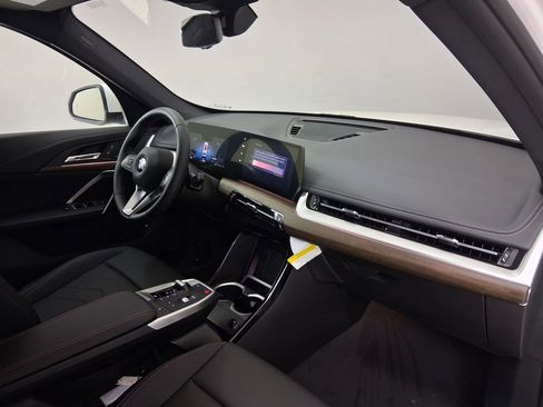 New 2026 BMW X1 xDrive28i w/ Convenience Package image 30