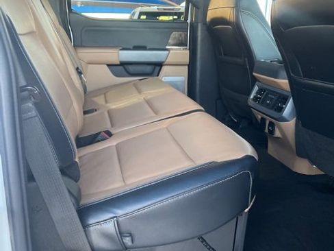 Used 2024 Ford F350 Lariat w/ FX4 Off-Road Package image 9