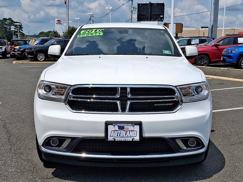 Used 2019 Dodge Durango SXT w/ 3rd Row Seating Group AWD/4WD image 2