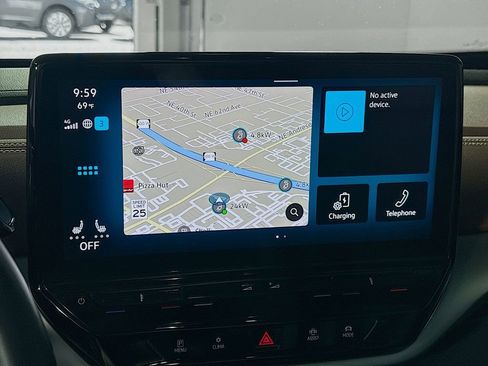 Used 2021 Volkswagen ID.4 Pro S w/ Gradient Package image 17