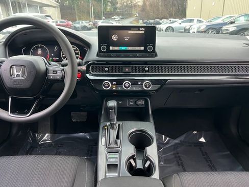Used 2024 Honda Civic LX image 15