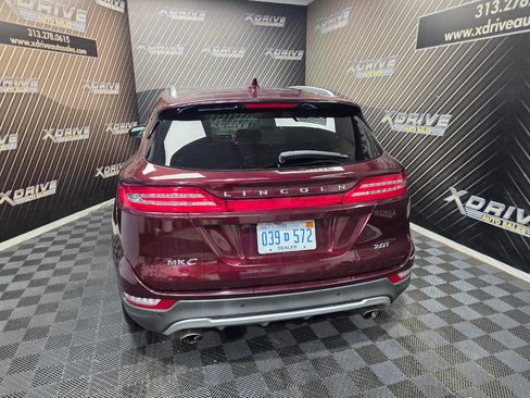 Used 2018 Lincoln MKC Reserve image 11
