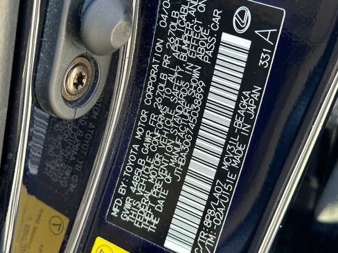 Used 2004 Lexus ES 330 FWD image 24