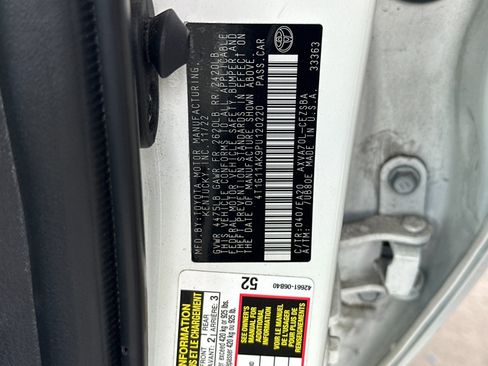 Used 2023 Toyota Camry SE image 25