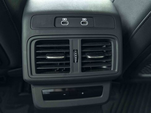 Used 2025 Audi Q5 Premium AWD/4WD image 41