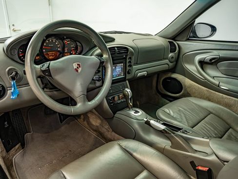 Used 2003 Porsche 911 Turbo AWD/4WD image 4