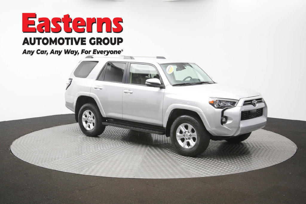 Used 2024 Toyota 4Runner SR5 AWD/4WD image 44
