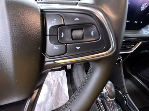 Used 2024 Buick Encore GX Sport Touring w/ Advanced Technology Package image 21