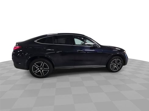 Used 2024 Mercedes-Benz GLC 300 4MATIC image 9