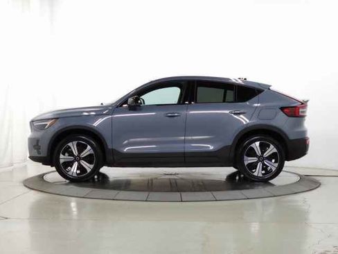 Certified 2023 Volvo C40 Recharge Core image 5