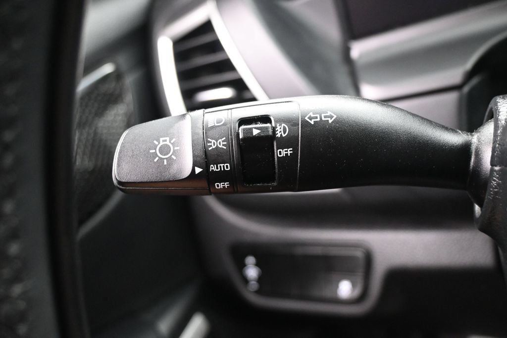 Used 2024 Kia Seltos SX AWD/4WD image 22