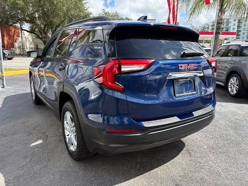 Used 2022 GMC Terrain SLE w/ Driver Convenience Package AWD/4WD image 10