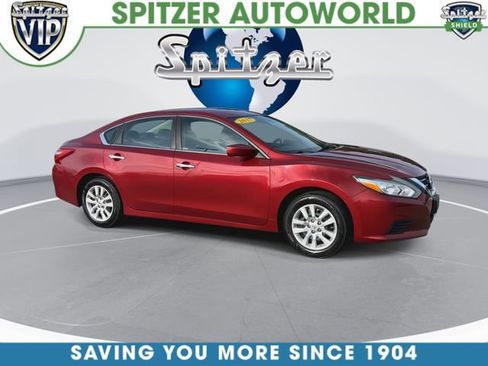 Used 2017 Nissan Altima 2.5 S w/ Power Driver Seat Package FWD image 2