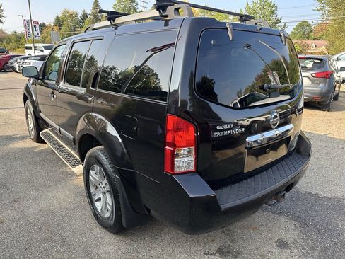 Used 2011 Nissan Pathfinder Silver image 4
