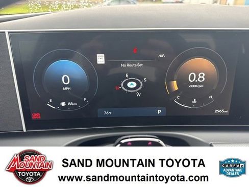 Used 2025 Hyundai Santa Cruz XRT AWD/4WD image 18