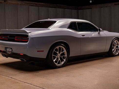 Used 2020 Dodge Challenger GT image 10
