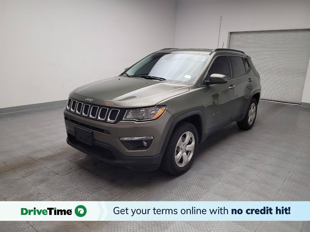 Used 2020 Jeep Compass Latitude w/ Cold Weather Group AWD/4WD image 1