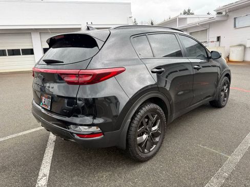 Used 2021 Kia Sportage S image 3