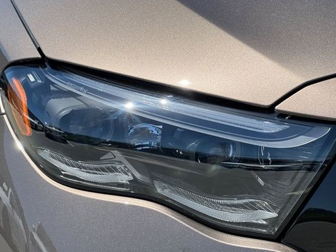 New 2026 Mercedes-Benz E 53 AMG e 4MATIC Sedan image 11