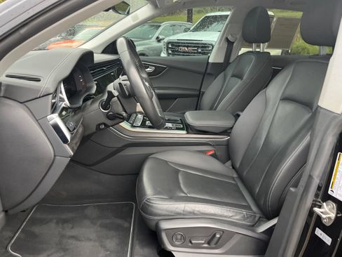 Used 2023 Audi Q8 Premium Plus w/ Premium Plus Package AWD/4WD image 31