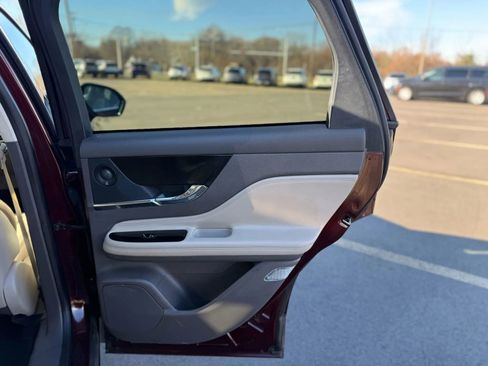 Used 2021 Lincoln Corsair Reserve w/ Elements Package image 16